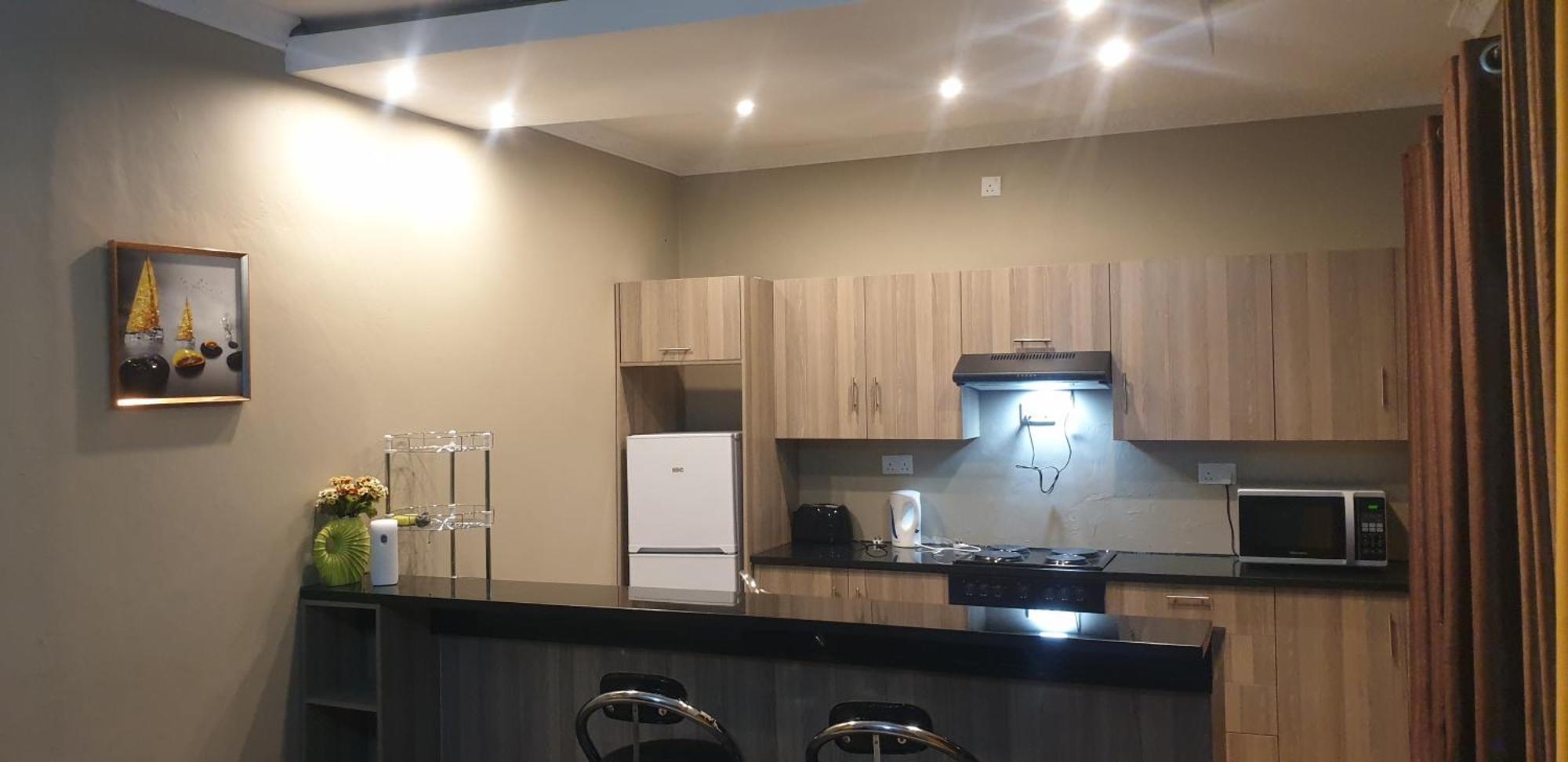 Villa Lombe, Off Great East Road, Silverest Silver Rest Екстер'єр фото